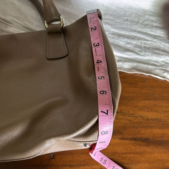 FURLA hand bag impeccable condition light tan color - Picture 12 of 12